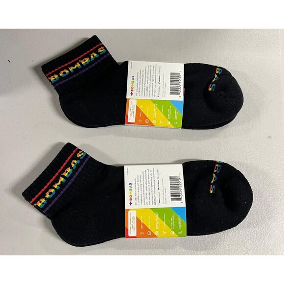 2 Pack Rainbow Bombas Bee Proud Quarter Pride Socks Black Large Unisex NWT - Picture 2 of 4
